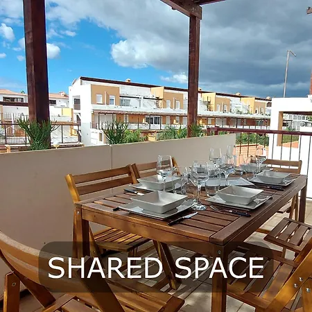 Apartment Bedroom With Private Bathroom And Air Conditioning, Inside Shared With Amplious Kitchen And Terrace With Sea View *